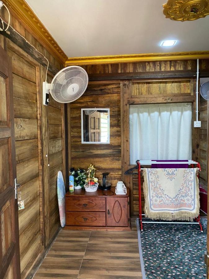 Homestay Dusun Ana Balun สลิมริเวอร์ ภายนอก รูปภาพ