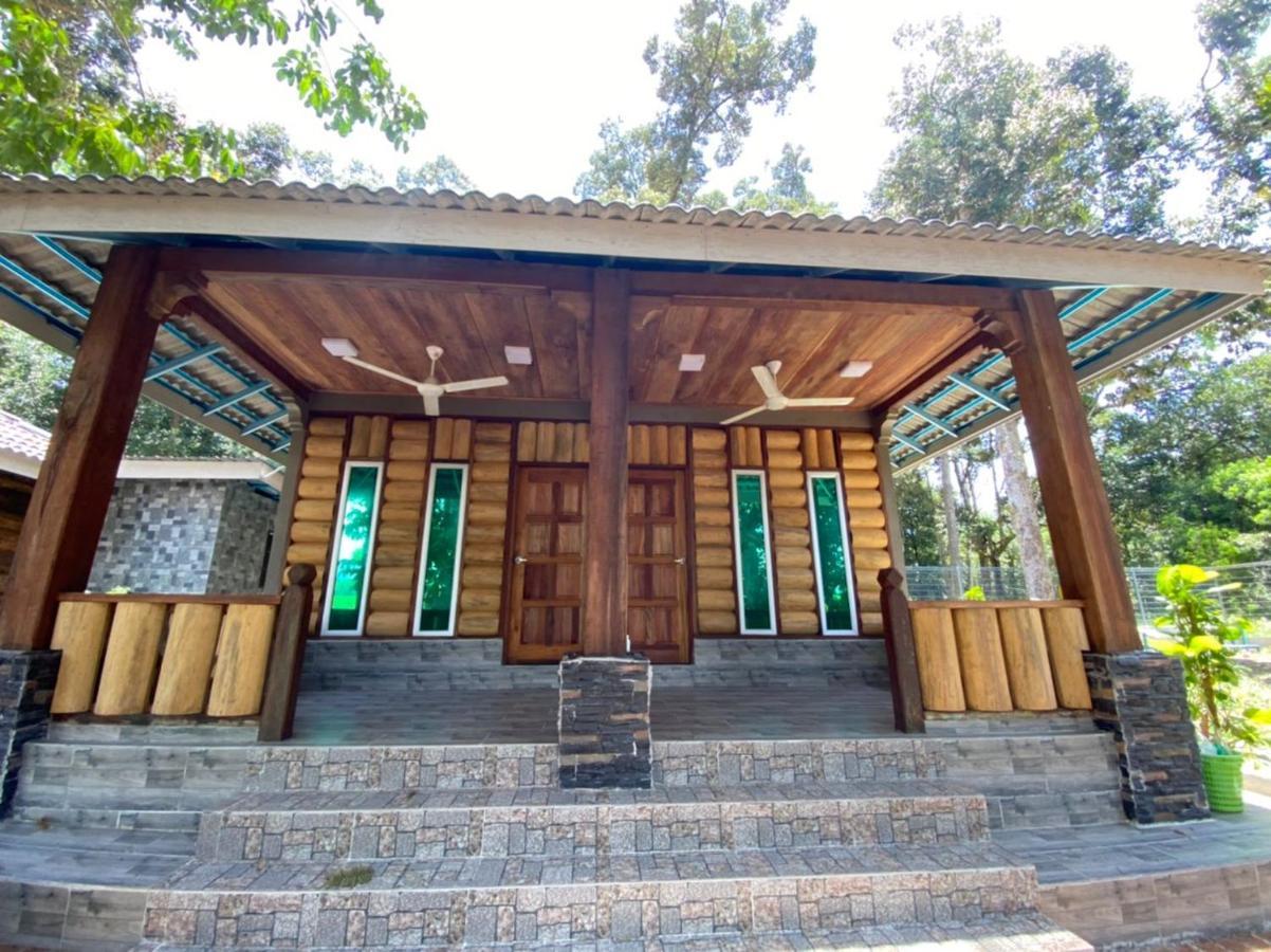 Homestay Dusun Ana Balun สลิมริเวอร์ ภายนอก รูปภาพ