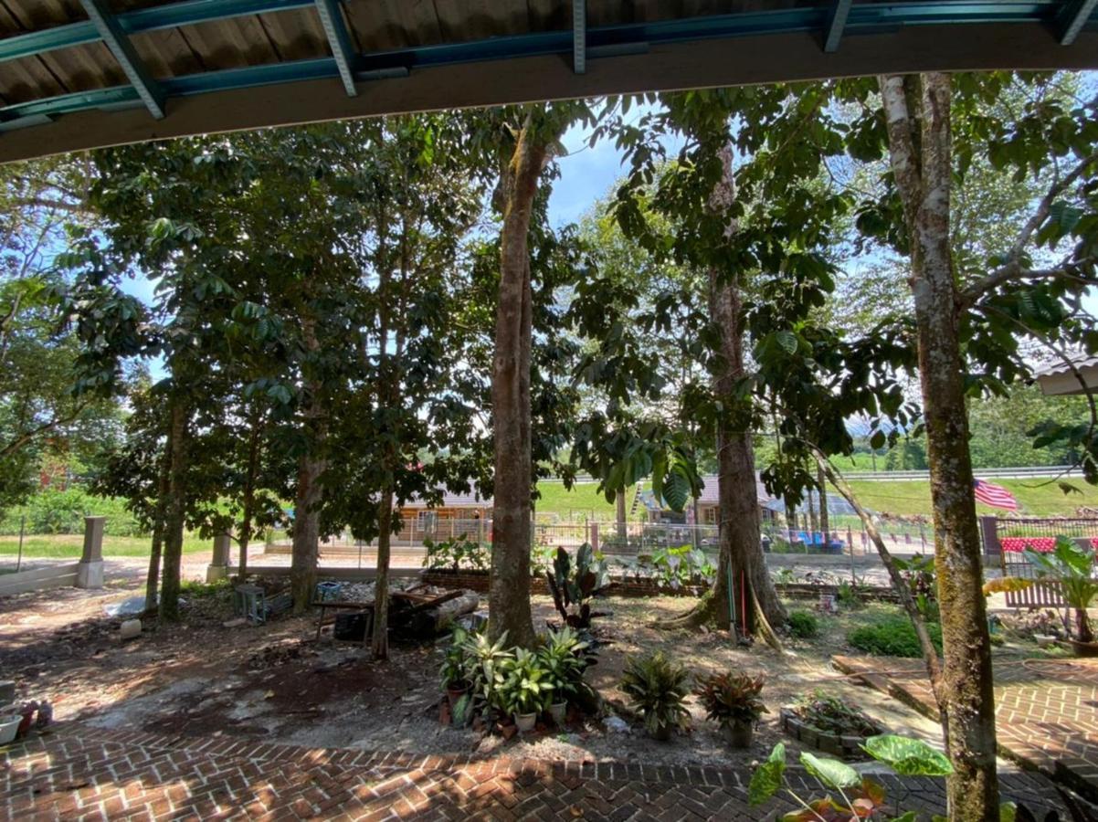 Homestay Dusun Ana Balun สลิมริเวอร์ ภายนอก รูปภาพ