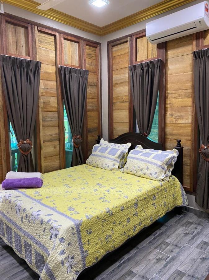 Homestay Dusun Ana Balun สลิมริเวอร์ ภายนอก รูปภาพ